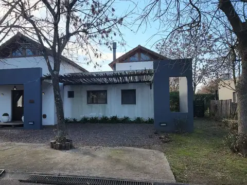 Casa en Venta en Buen Retiro, USD 245.000