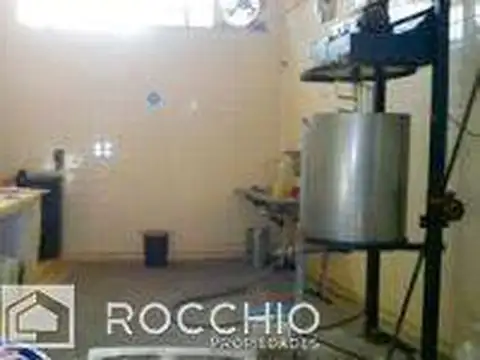 Galpon en Venta en Villa Ballester, USD 350.000