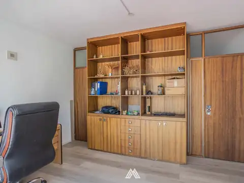 Oficina en Venta 44 años