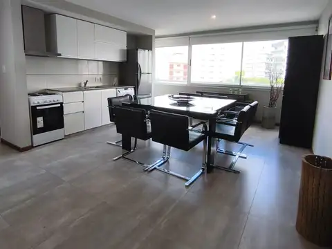 Departamento en Alquiler con 1 cocheras