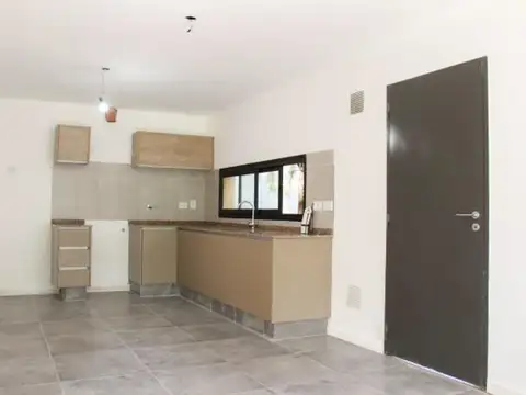 Casa en Venta en Villa Gobernador Udaondo, USD 280.000