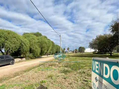 VENTA-GRAN LOTE 1053M2-SINSACATE