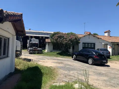 Depósito de 1027 m2 cubiertos, con T1 General Pacheco