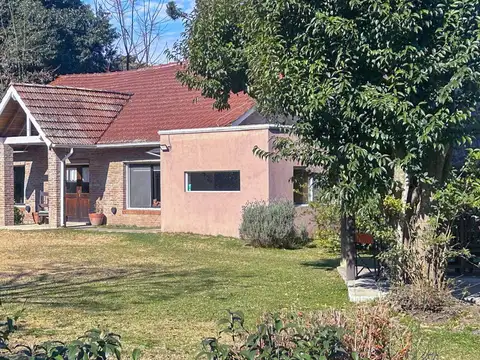 Casa en Venta con 1 cochera