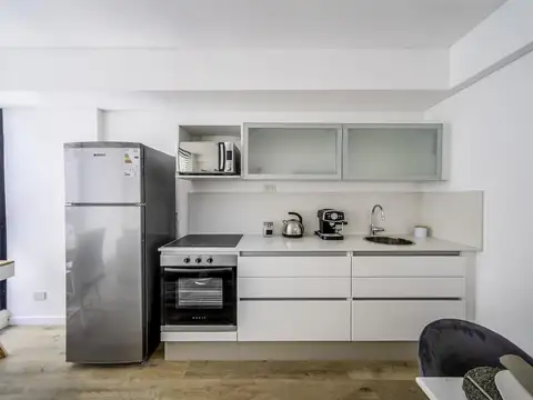 Avenida Corrientes 3841, 06