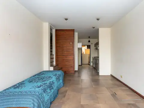 Depto Tipo Casa 3 ambientes con 1 baño