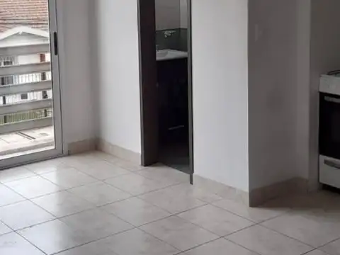 Cnel. Paulino Rojas 100