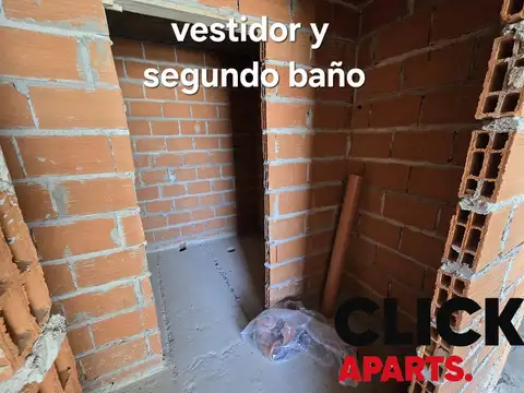 Venta - 3 ambientes con balcón y dos baños de 83m2 - Villa Santa Rita