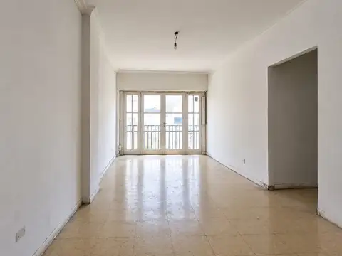 Departamento en venta  4 ambientes. Zona Torreon