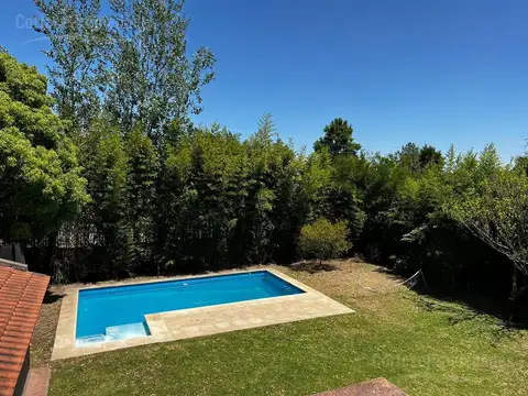 Casa en Alquiler al Oeste