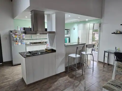 Casa en Venta en Malvinas Argentinas, USD 95.000