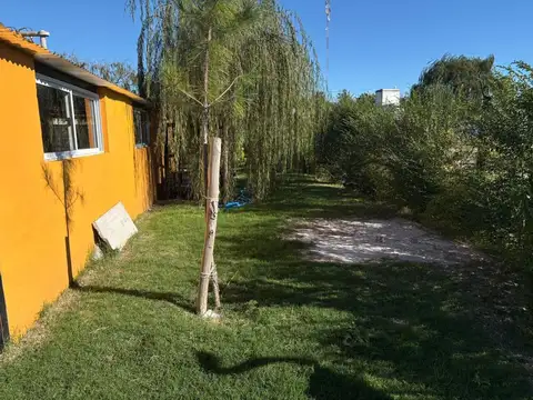 Casa quinta en calle 405 esquina 462