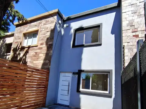 Casa en Venta en Villa Santos Tesei, USD 80.000