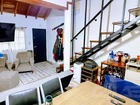 Depto Tipo Casa 3 ambientes con 1 baño