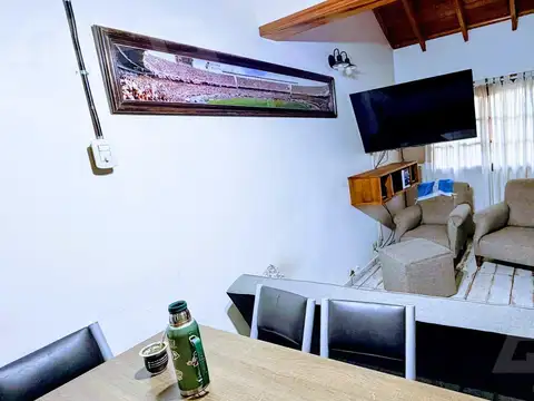 Depto Tipo Casa en Venta en Castelar Sur, USD 67.000