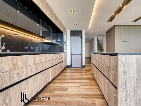 Departamento en Venta con 2 cocheras