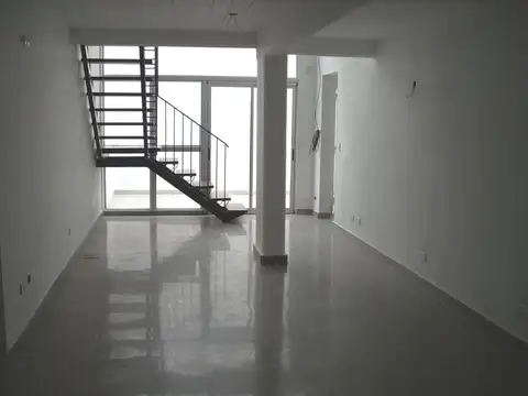 Departamento en alquiler - 1 Dormitorio 2 Baños - San Telmo