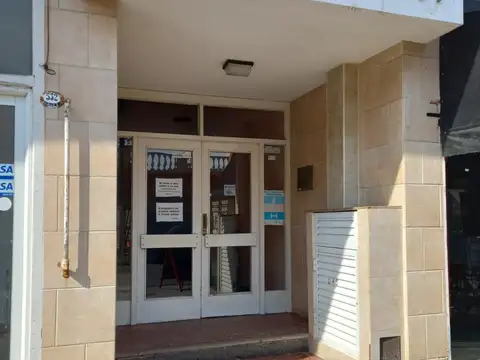 SANTA TERESITA SOBRE PEATONAL CALE 2 Y 33 MTS MAR