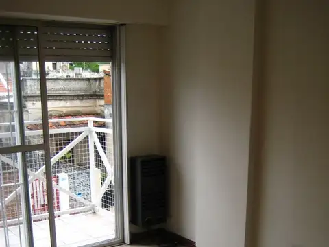 Departamento en Alquiler en Versalles, $ 550.000