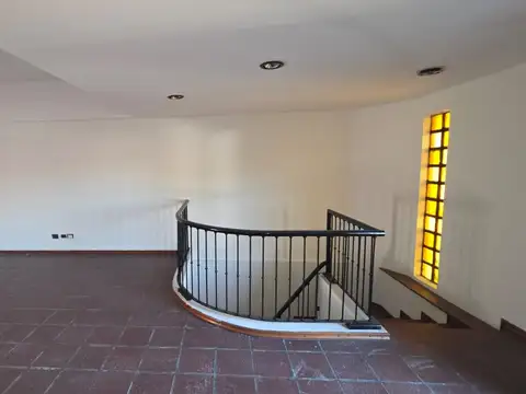 Venta de departamento  3 ambientes. Ituzaingo