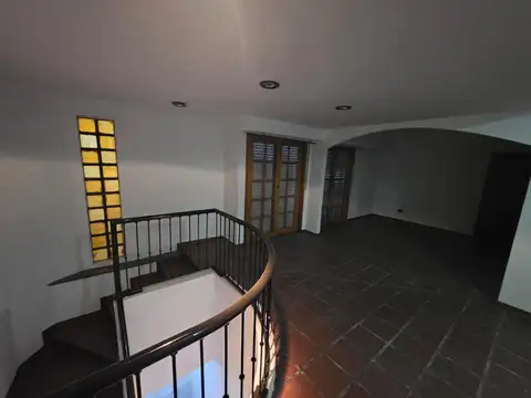 Venta de departamento  3 ambientes. Ituzaingo