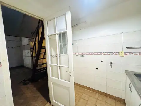 Depto Tipo Casa en Alquiler 66 años