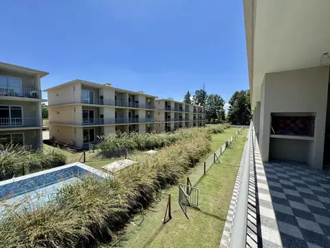 CHIC VILLAGE, DEPARTAMENTO 2 DORMITORIOS CON JARDIN ,