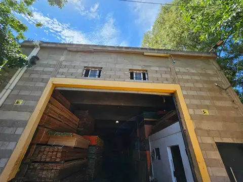 Galpón en venta - 4 Ambientes - Moreno