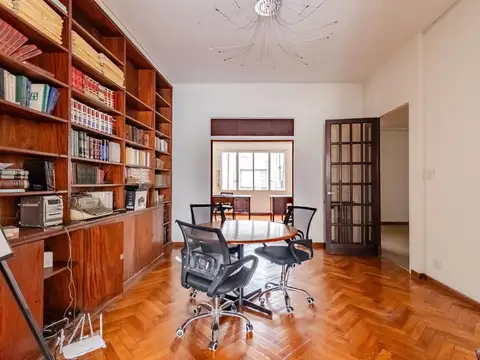 Oficina en Venta en Tribunales, USD 135.000