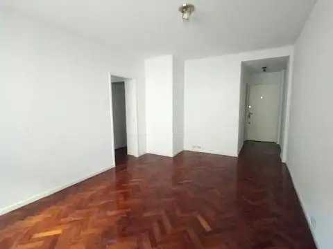 ALQUILER DEPARTAMENTO 4 AMBIENTES CON LAVADERO INDEPENDIENTE EN RECOLETA