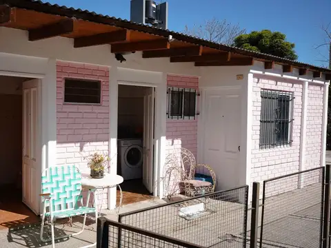 Casa 3 dormitorios en venta en City Bell c/ Pileta