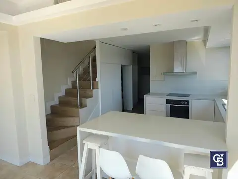 Depto Tipo Casa en Venta en Pilar, USD 160.000