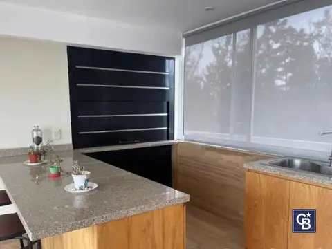 Depto Tipo Casa en Venta 8 años