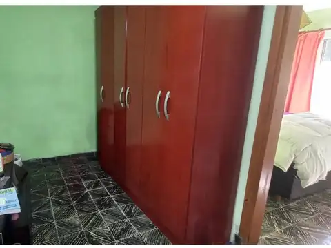 CASA EN PARQUE DEL PLATA NORTE, BUS EN LA PUERTA