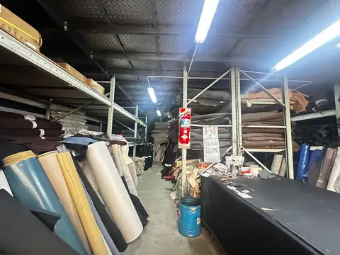 Galpon en Venta en Lanus Oeste, USD 365.000