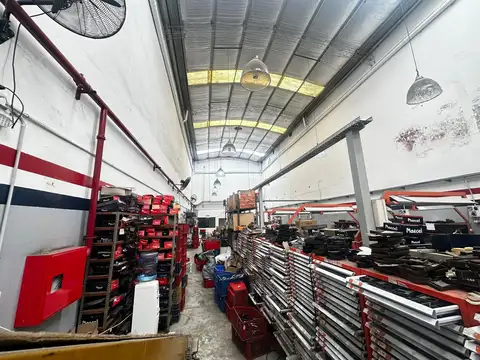 VENTA GALPÓN LANUS OESTE