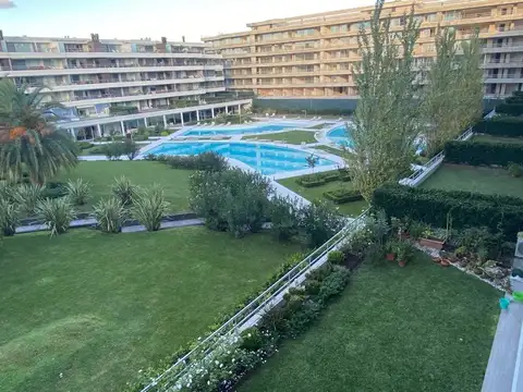 Departamento 2 ambientes con 2 baños