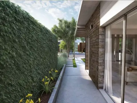 Casa en Venta con 2 cocheras