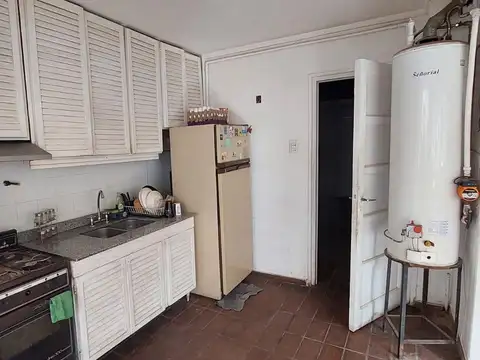 HERMOSA CASA EN HONORIO BARRAQUERO A METROS DE AV. SAN MARTIN
