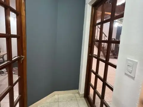 Depto Tipo Casa 5 ambientes con 2 baños