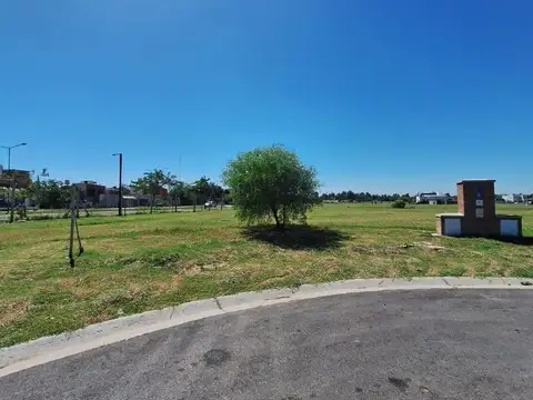 Terreno en Venta de 705,0 m2