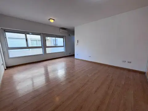 Departamento en Alquiler en Recoleta, $ 550.000