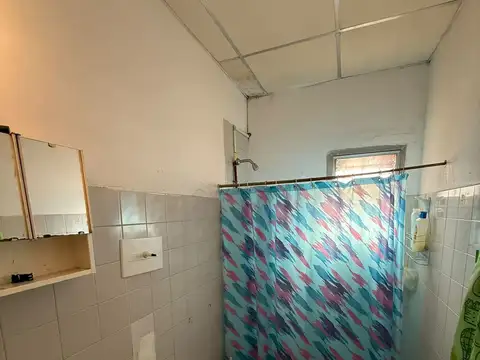 VENTA CASA + DPTO INTERNO EN BARRIO SUR