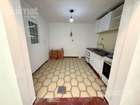 Depto Tipo Casa en Alquiler 50 años