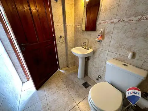 CASA 4 AMBIENTES EN VENTA GUERNICA, CON PILETA