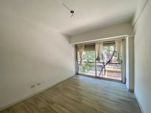 Oficina en Alquiler en Colegiales, $ 400.000