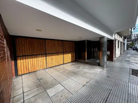 Coronel Ramón Lorenzo Falcón 1600