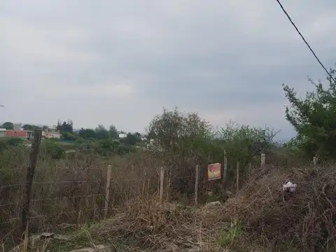 Terreno en Venta en Villa Parque Siquiman, USD 17.000