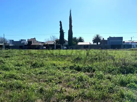 Terreno en Venta en Los Hornos, USD 29.000