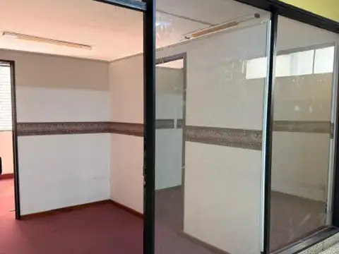 Oficina en Venta 62 años